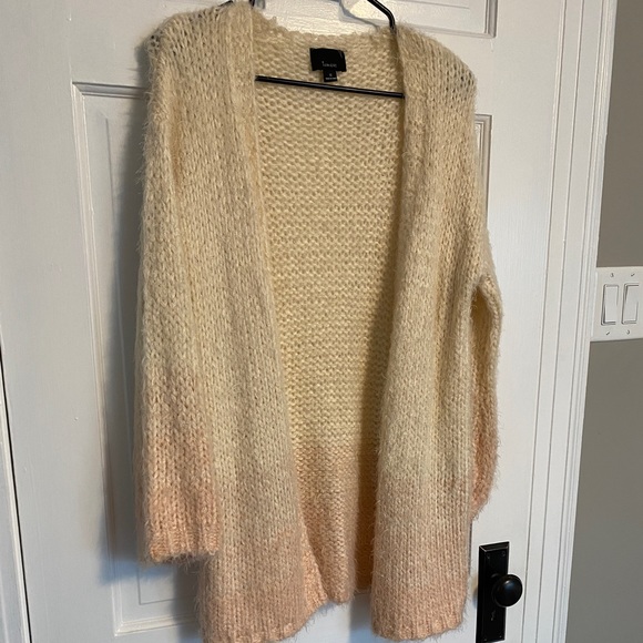 Fuzzy Ombré Cream/Pink Cardigan - Size Medium - Picture 6 of 7